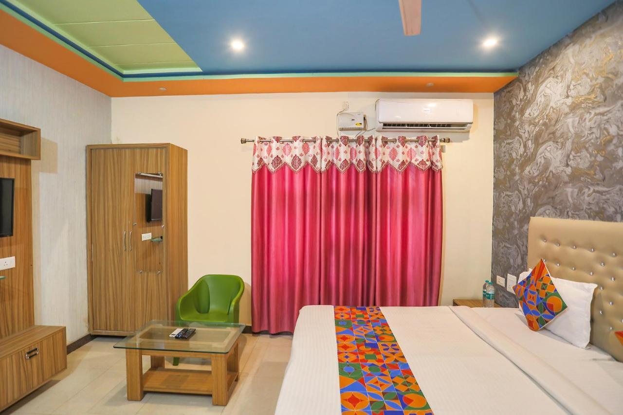 Fabhotel Kriti Green พาราณสี ภายนอก รูปภาพ