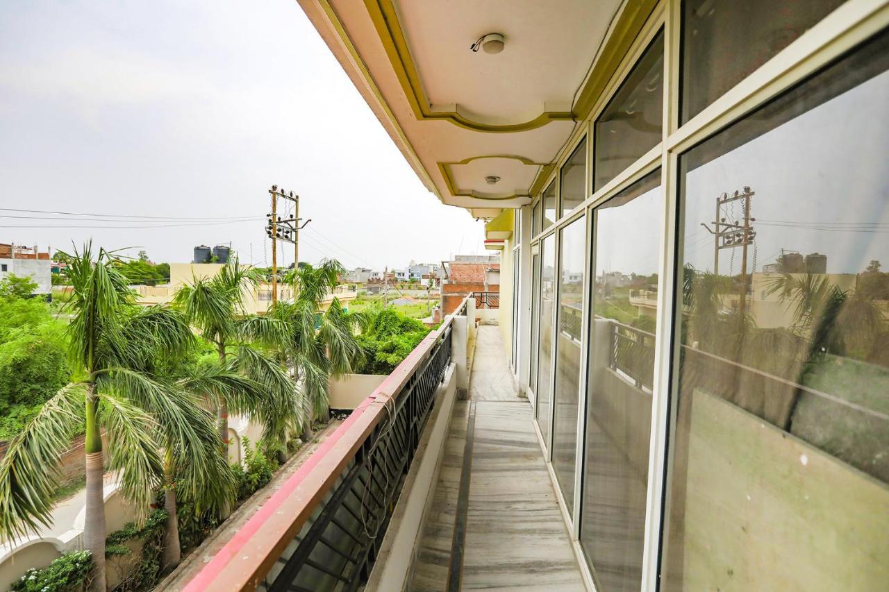 Fabhotel Kriti Green พาราณสี ภายนอก รูปภาพ