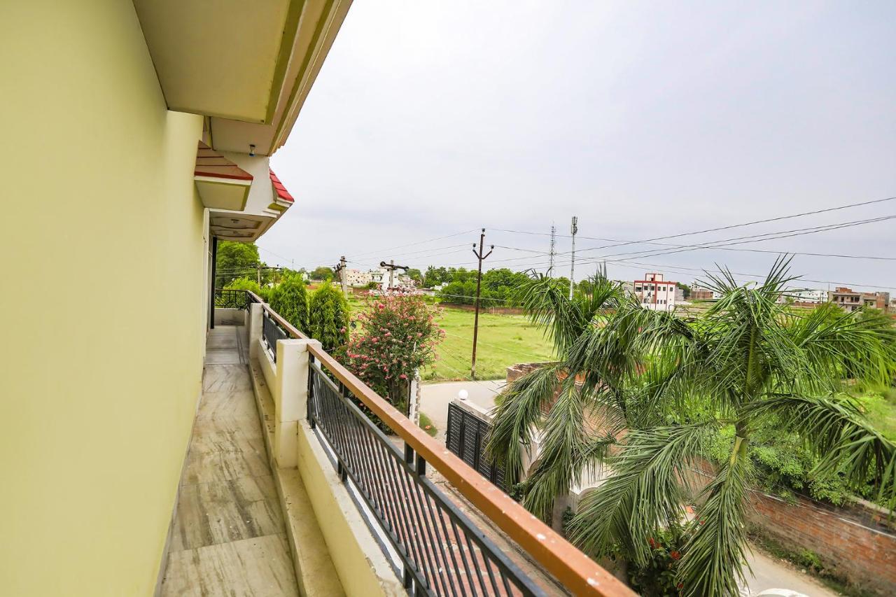 Fabhotel Kriti Green พาราณสี ภายนอก รูปภาพ
