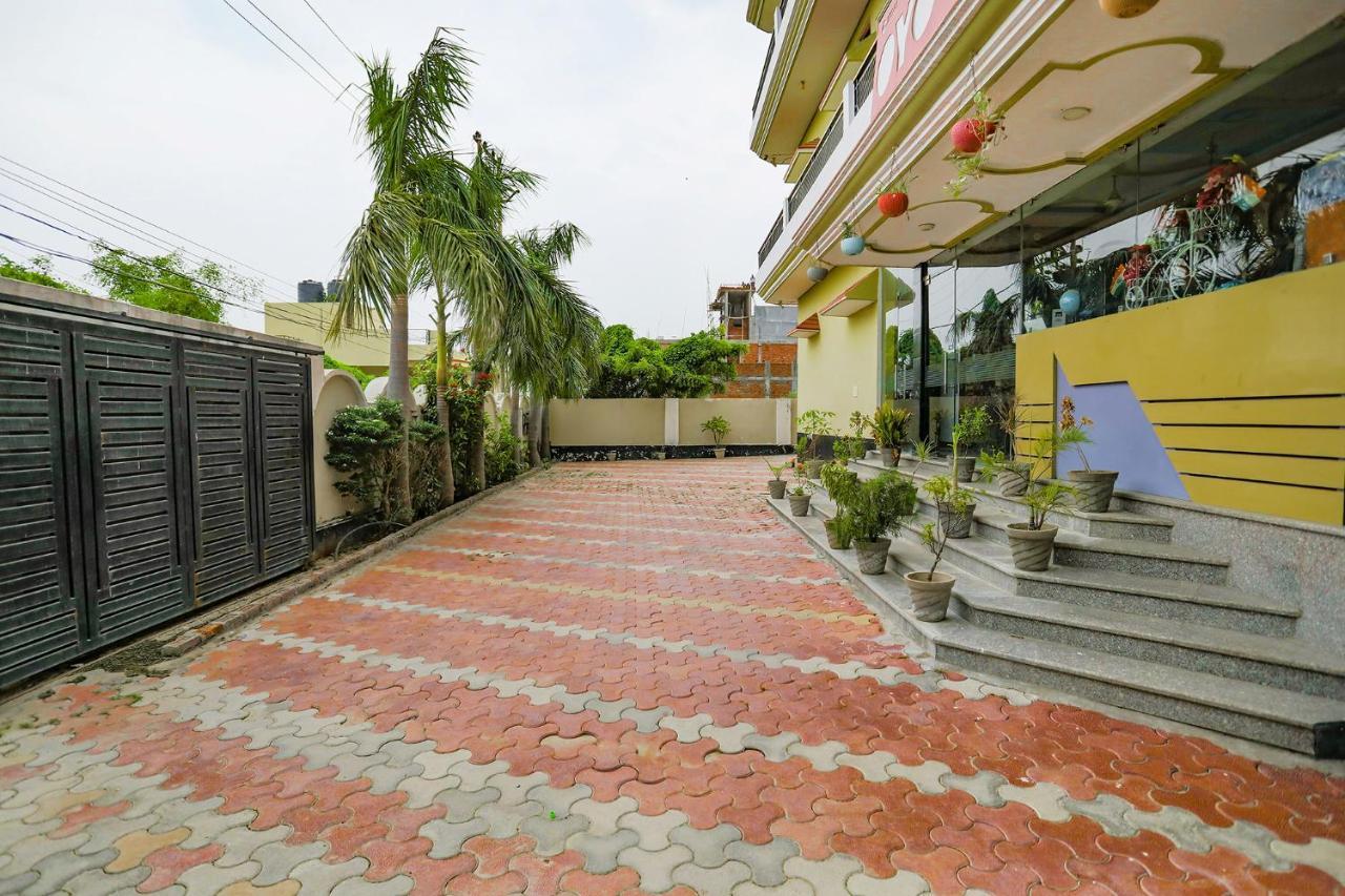 Fabhotel Kriti Green พาราณสี ภายนอก รูปภาพ